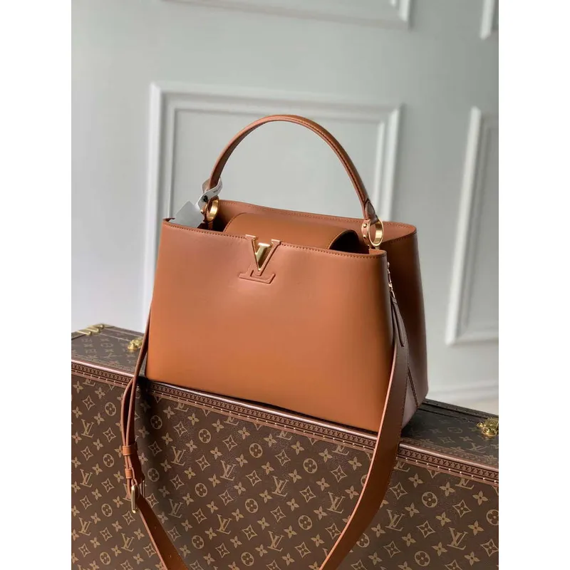 LV M24879 Louis Vuitton Capucines GM Souple Handbag Cognac