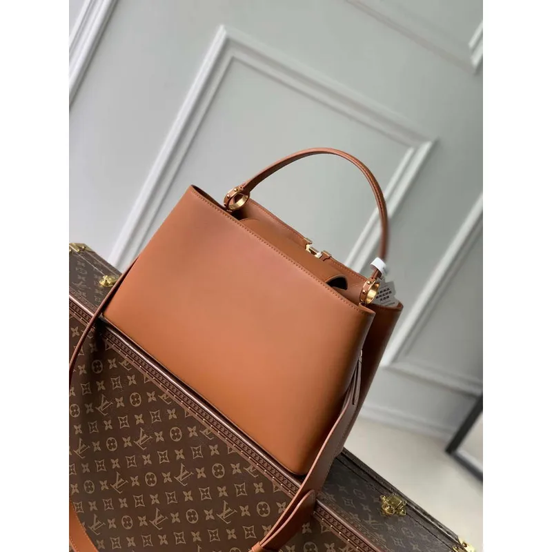 LV M24879 Louis Vuitton Capucines GM Souple Handbag Cognac
