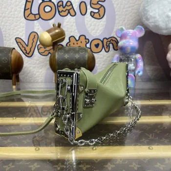 LV M25445 Louis Vuitton Slim Trunk Bag Green