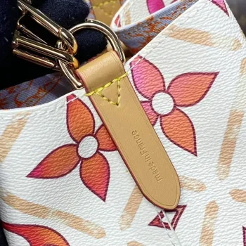 LV M25315 Louis Vuitton Néonoé BB Bucket Bag Coral