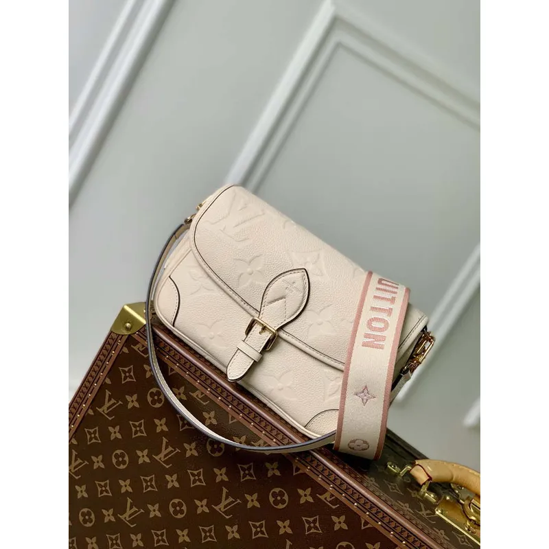 LV M46388 Louis Vuitton Diane Monogram Empreinte Leather White