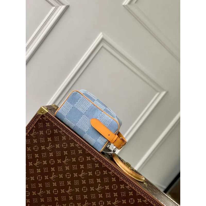 LV N40753 Louis Vuitton Locker Dopp Kit Bag Blue