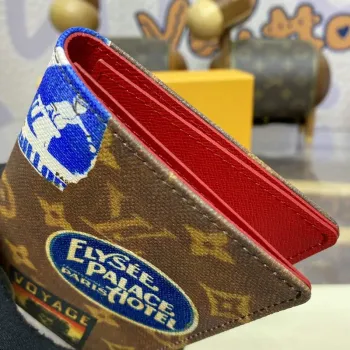 LV M83519 Louis Vuitton Passport Cover Monogram Canvas