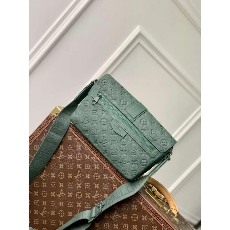 LV M24439 Louis Vuitton S Cape Messenger Bag Forest Green