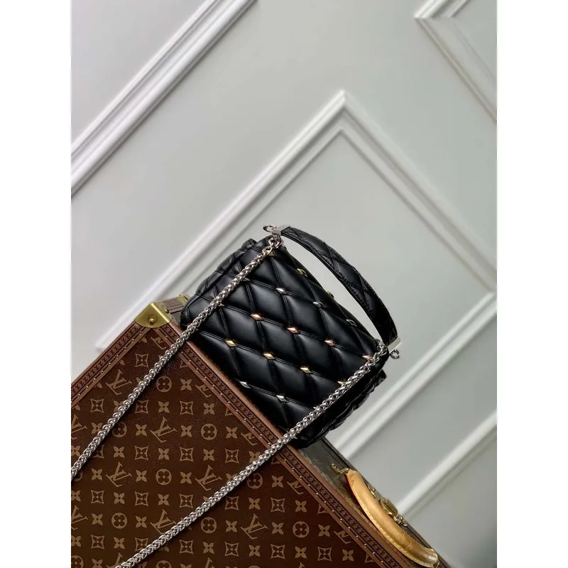LV M24151 Louis Vuitton GO 14 MM Handbag Black