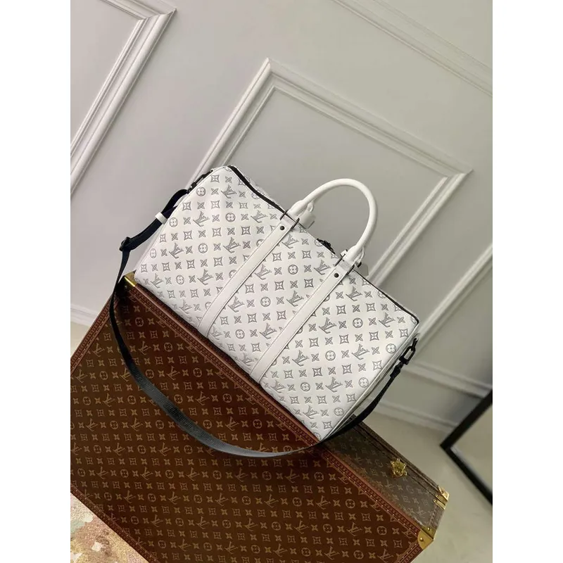 LV M24954 Louis Vuitton Keepall Bandoulière 50 Travel Bag White/Navy Blue
