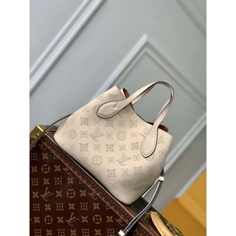 LV M21909 Louis Vuitton Blossom PM Mahina Tote Bag Beige