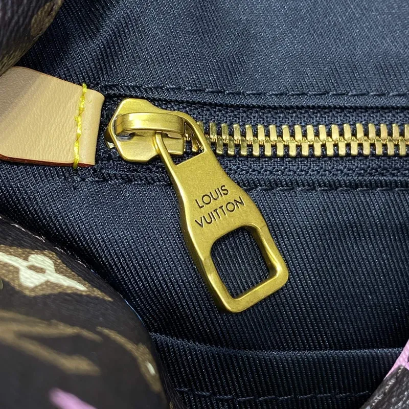 LV M25240 Louis Vuitton Christopher MM Backpack Chocolate