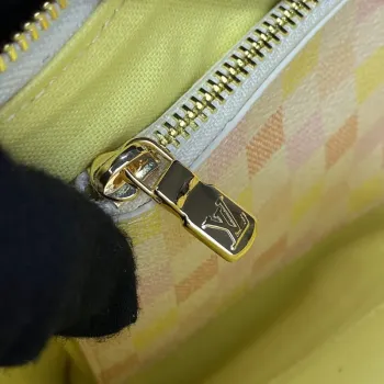 LV N40642 Louis Vuitton Pochette Accessoires Bag Peach Pink