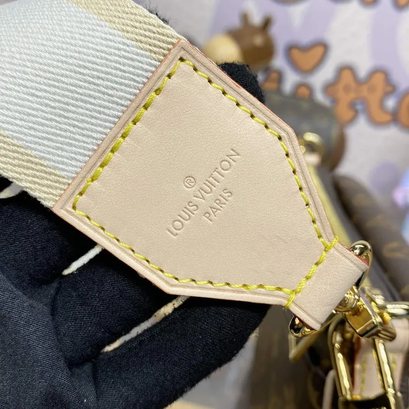 LV M46999 Louis Vuitton Vibe Handbag