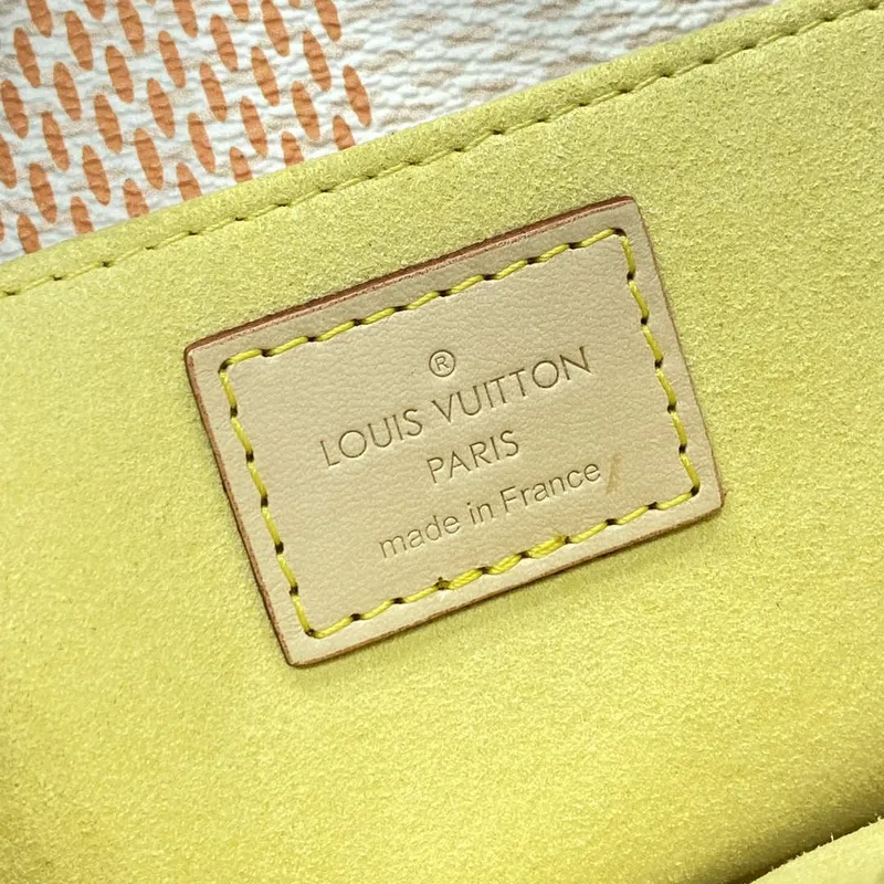 LV N40749 Louis Vuitton Pochette Métis East West Bag Peach