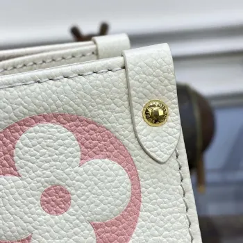 LV M21575 Louis Vuitton OnTheGo MM Bicolor Monogram Empreinte Leather Latte Pink