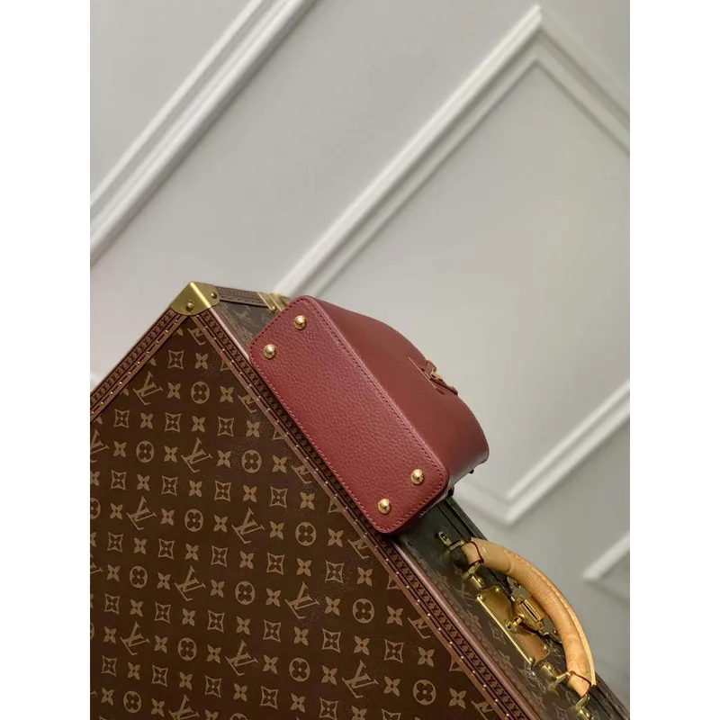 LV M25128 Louis Vuitton Capucines Mini Handbag Griotte Red