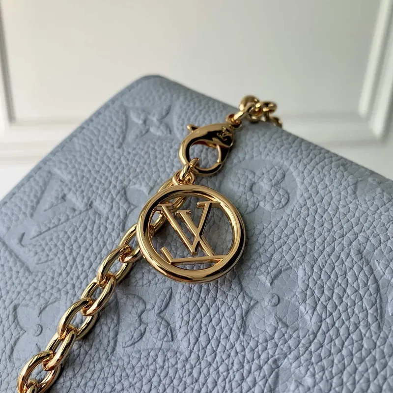 LV M83233 Louis Vuitton Wallet On Chain Lily Bag Blue Hour