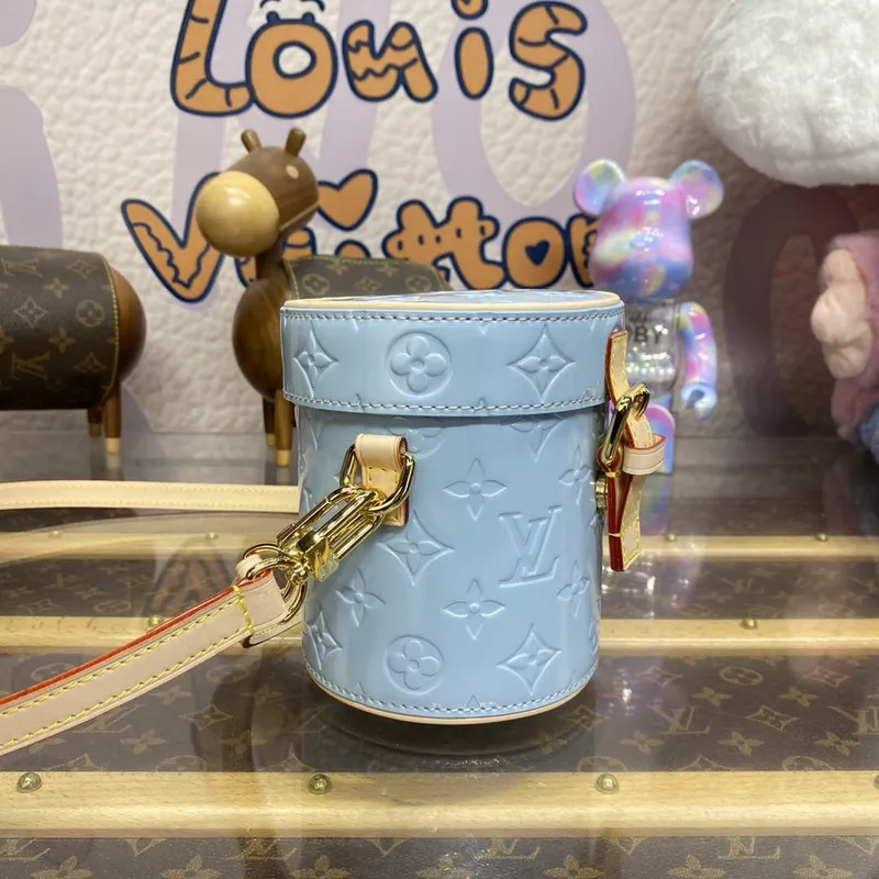 LV M24099 Louis Vuitton Astor Monogram Vernis Bag Blue