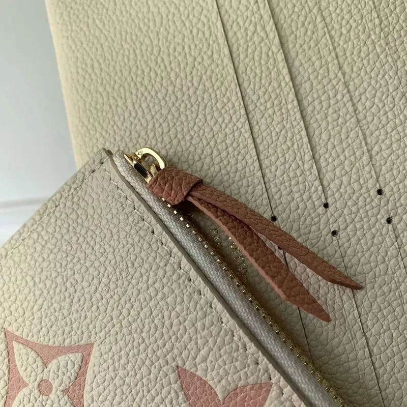 LV M82610 Louis Vuitton Pochette Félicie Bag Pink