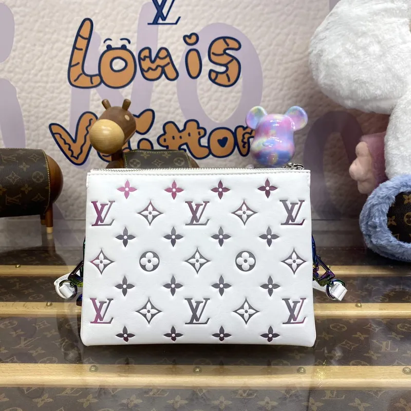 LV M23617 Louis Vuitton Coussin BB Bag White