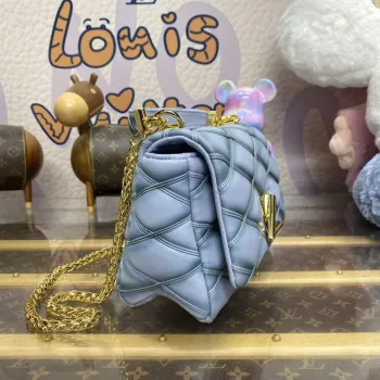 LV M24186 Louis Vuitton GO 14 MM Bag Foam Grey