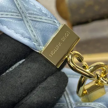 LV M24186 Louis Vuitton GO 14 MM Bag Foam Grey