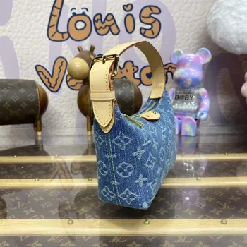LV M82949 Louis Vuitton Hills Pochette Monogram Denim