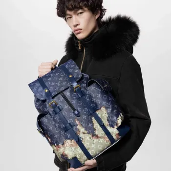 LV M46805 Louis Vuitton Christopher MM Backpack Ink Blue