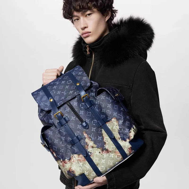 LV M46805 Louis Vuitton Christopher MM Backpack Ink Blue