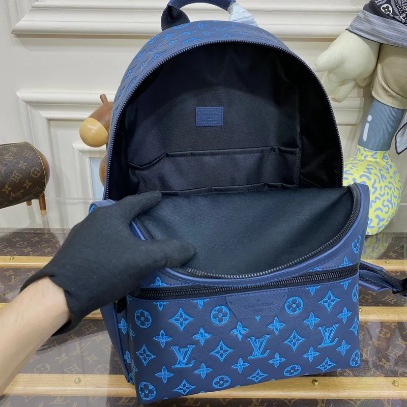 LV M46557 Louis Vuitton Discovery Backpack Blue