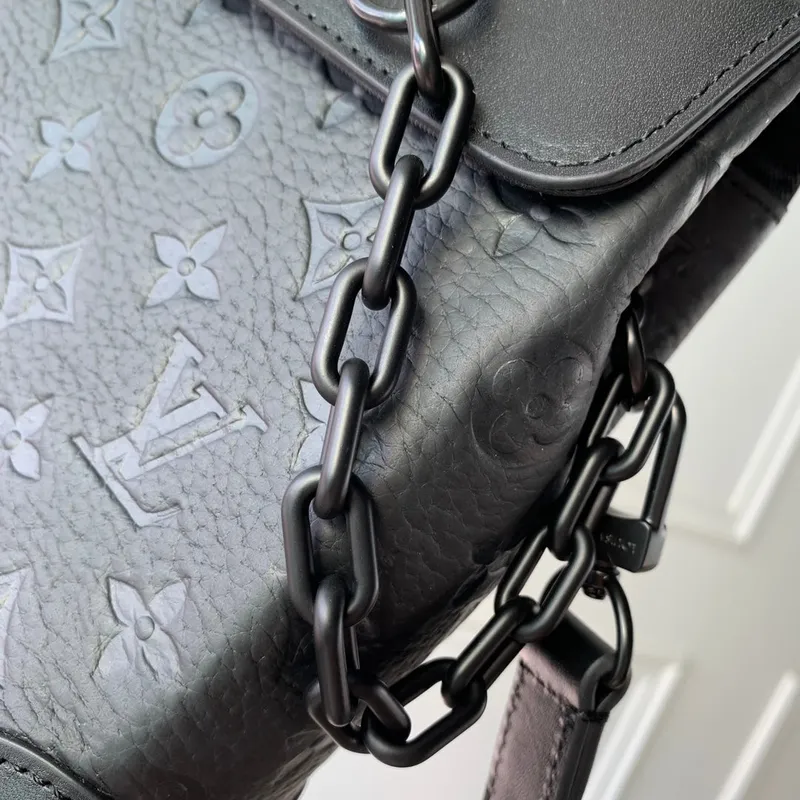LV M82772 Louis Vuitton  Nano Steamer Bag Taurillon Monogram embossed cowhide leather Black