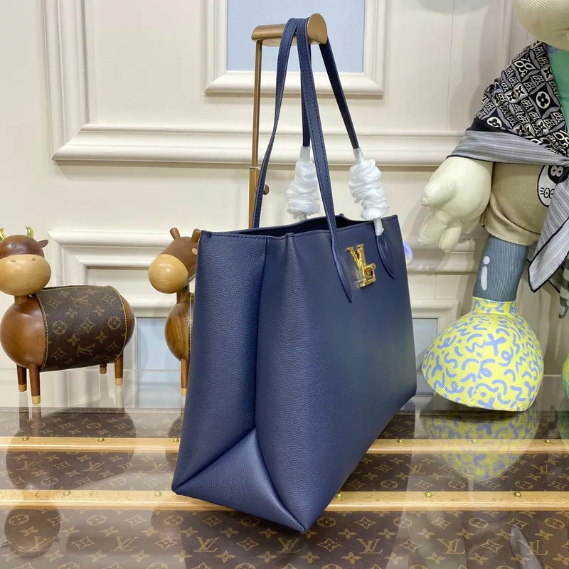 LV M20984 Louis Vuitton M57345 Lockme Shopper M57346 Bag Grained Calf Leather Navy Blue