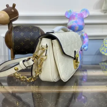 LV M22942 Louis Vuitton Pochette Métis East West bag Monogram Empreinte Leather Crème Beige