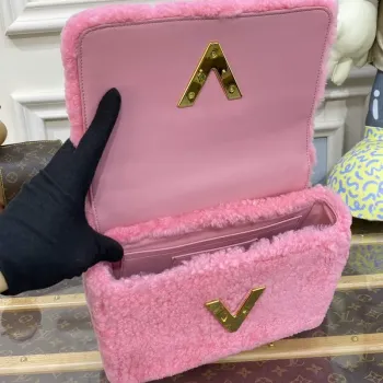 Louis Vuitton LV M21320 Twist MM Handbag Pink