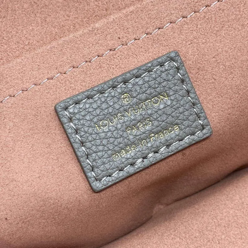 LV M23550 Louis Vuitton Nice Mini Vanity Case Gray