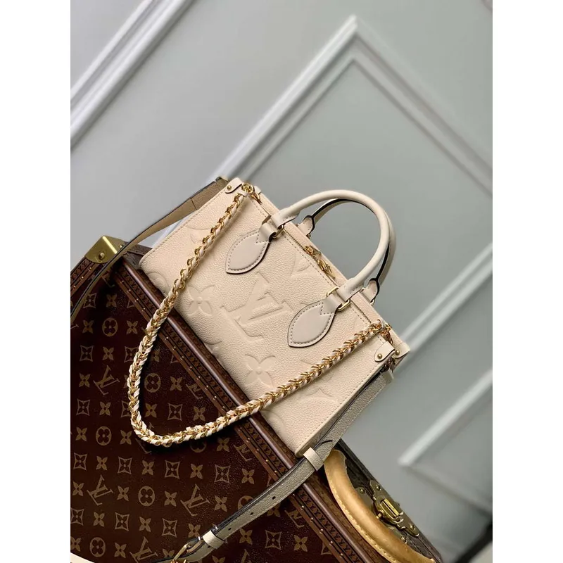 LV M23698 Louis Vuitton OnTheGo East West Tote Bag Cream