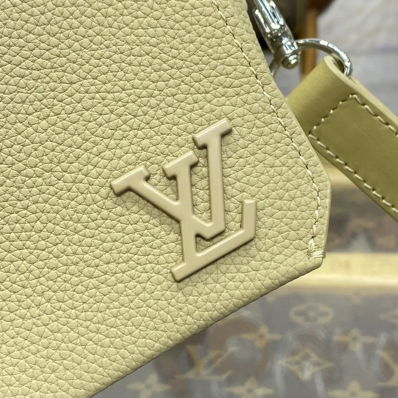 LV M82281 Louis Vuitton Fastline Wearable Wallet Sage