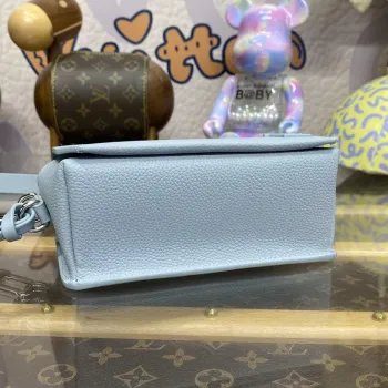 LV M82804 Louis Vuitton Fastline Wearable Wallet Cloud Blue