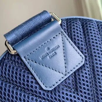 LV M23765 Louis Vuitton Pilot Slingbag Blue