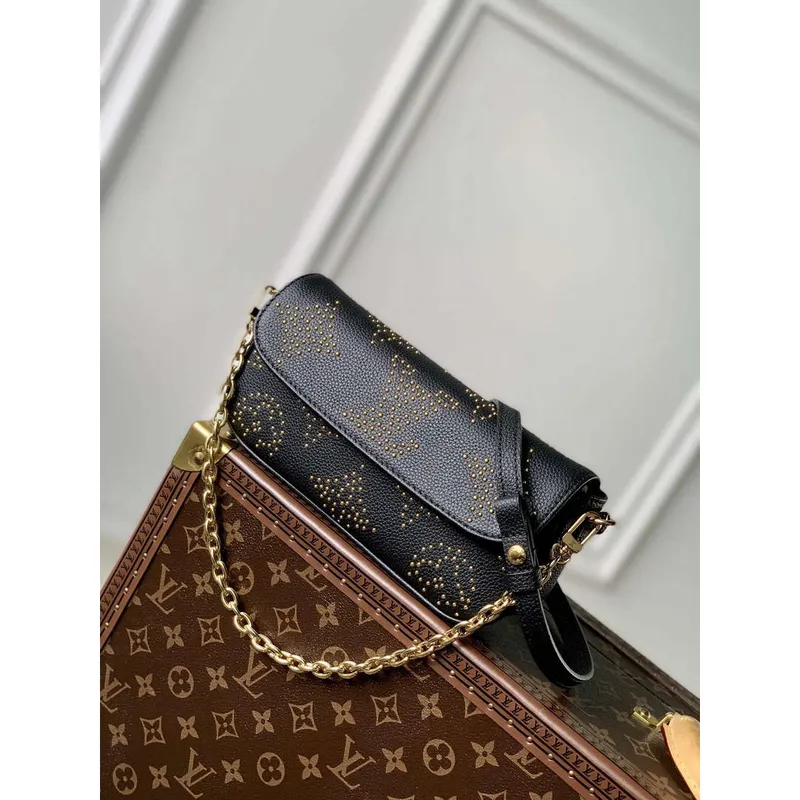 LV M82653 Louis Vuitton Ivy Wallet On Chain Black