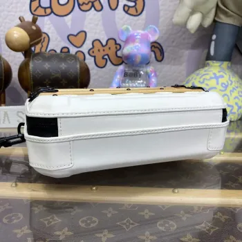 LV M21950 Louis Vuitton Future Trunk Bag White