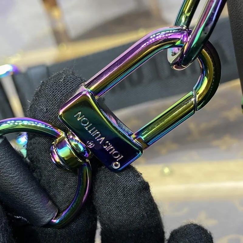 LV M21935 Louis Vuitton Future Trunk Bag Black