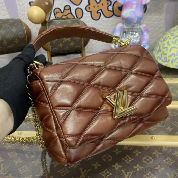 LV M23601 Louis Vuitton GO 14 MM Bag Smoked Tan