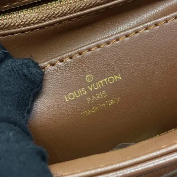 LV M23601 Louis Vuitton GO 14 MM Bag Smoked Tan