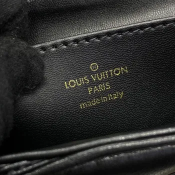 LV M22891 Louis Vuitton GO 14 MM Bag Black