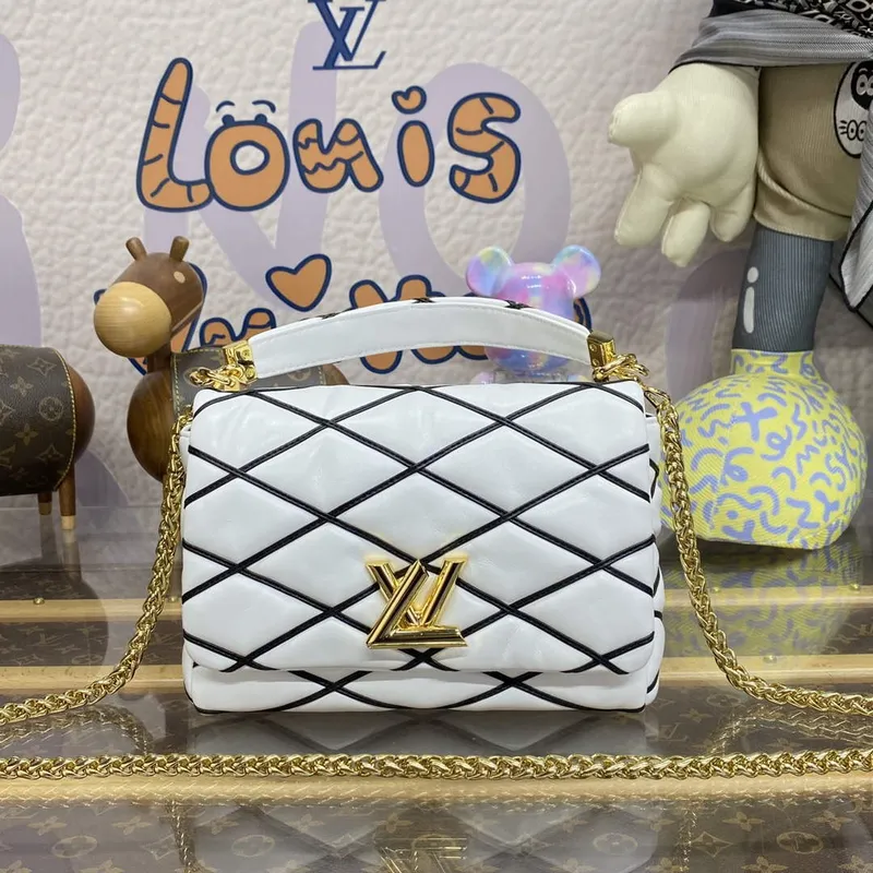 LV M22890 Louis Vuitton GO 14 MM Bag White/Black