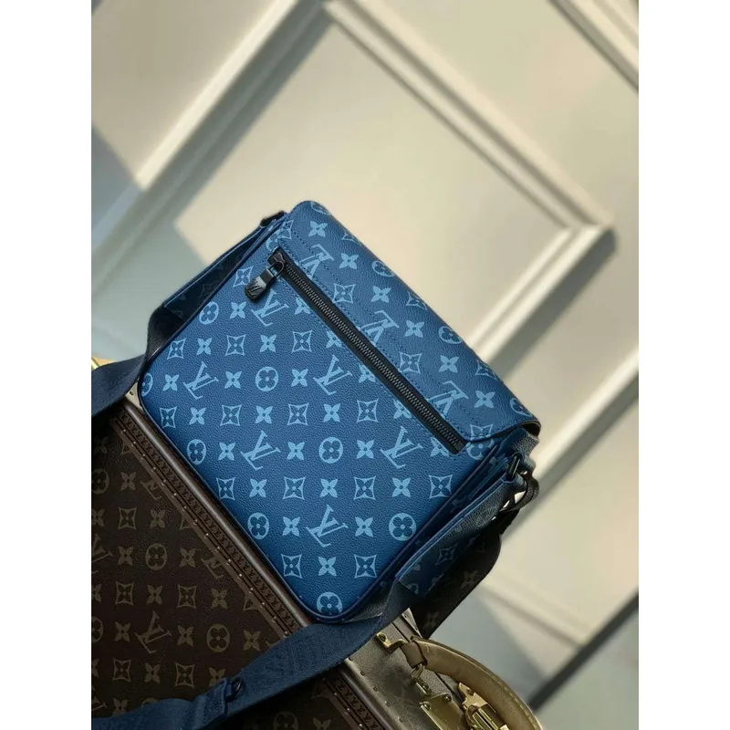 LV M23785 Louis Vuitton District PM Messenger Bag Atlantic Blue