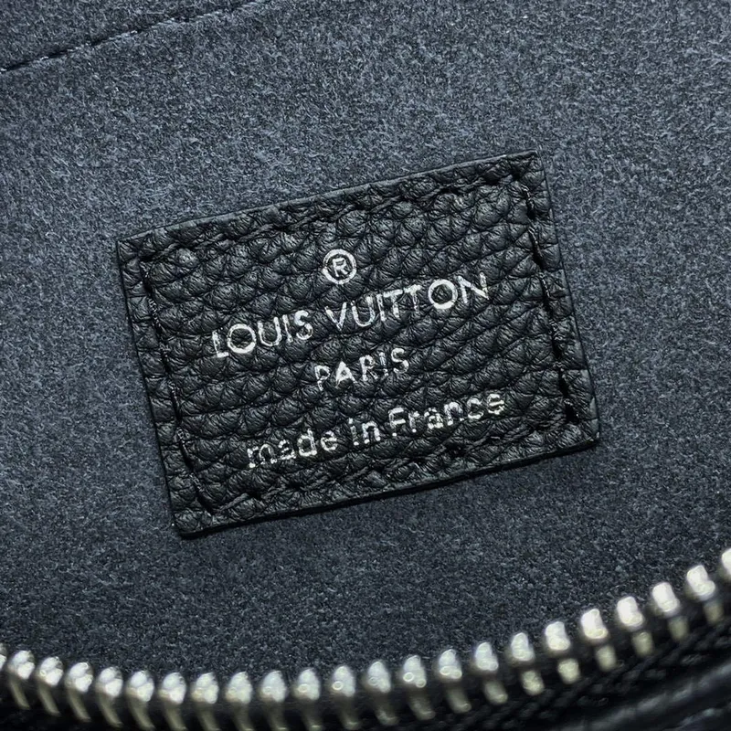 LV M22819 Louis Vuitton Baia PM Bag Black