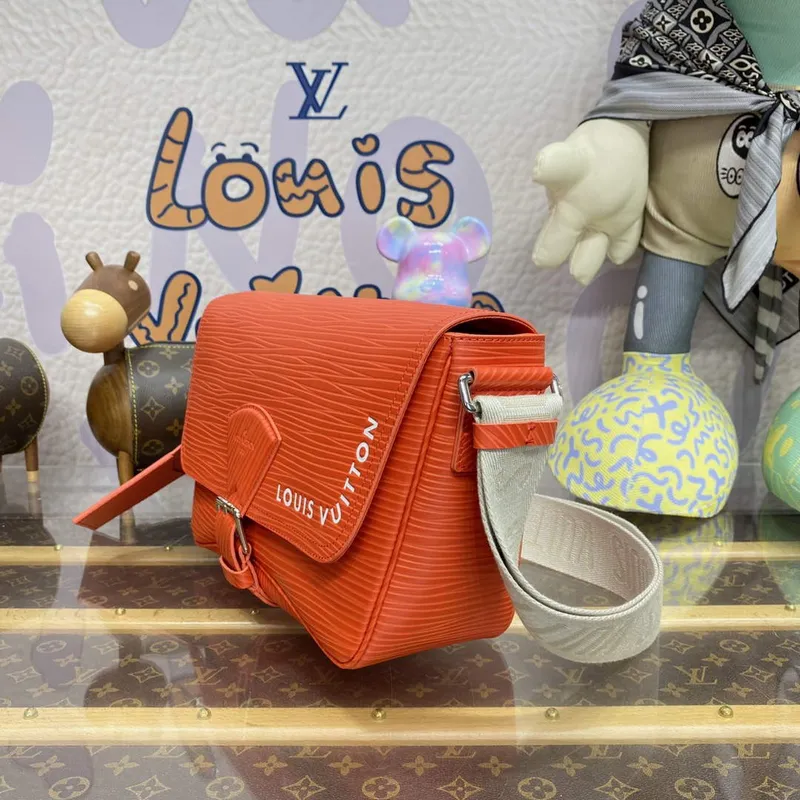 LV M23097 Louis Vuitton Montsouris Messenger Bag Orange