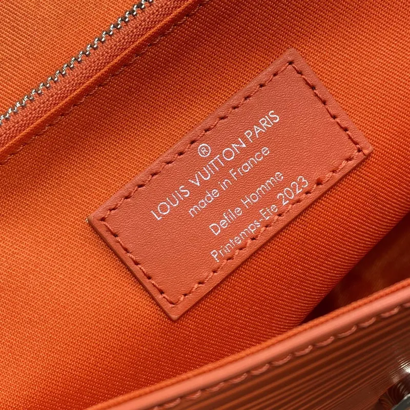 LV M23097 Louis Vuitton Montsouris Messenger Bag Orange