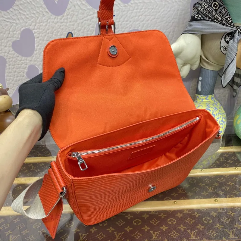 LV M23097 Louis Vuitton Montsouris Messenger Bag Orange