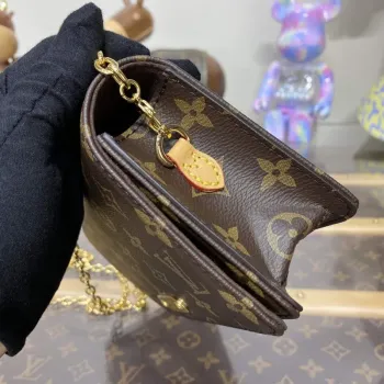 LV M82509 Louis Vuitton Wallet On Chain Lily Bag