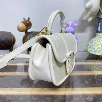 LV M22720 Louis Vuitton Hide and Seek Bag Quartz white